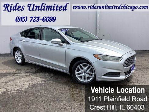 Used 2014 Ford Fusion SE FWD image 6
