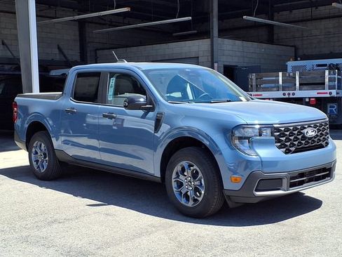 New 2026 Ford Maverick XLT w/ Equipment Group 301A AWD/4WD image 3