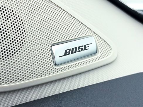 Used 2024 Nissan Pathfinder Platinum w/ Cargo Package image 4