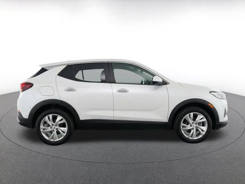 Used 2025 Buick Encore GX Preferred AWD/4WD image 10