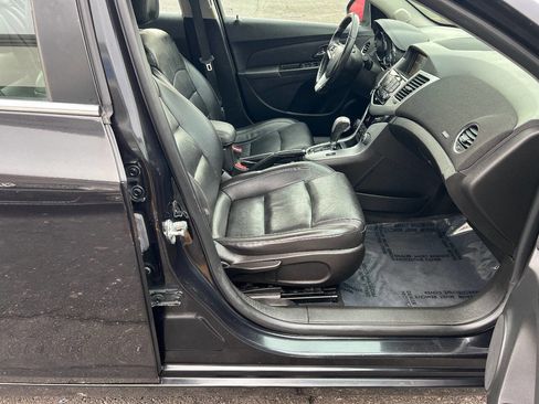 Used 2016 Chevrolet Cruze LTZ image 23
