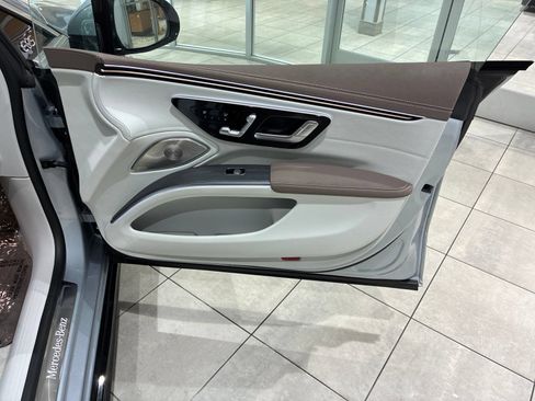 Used 2024 Mercedes-Benz EQS 450+ 4MATIC Sedan image 19