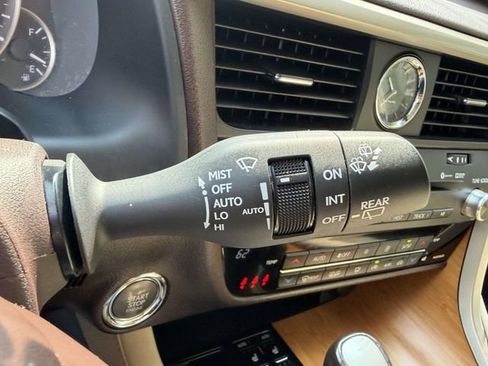 Used 2017 Lexus RX 350 AWD w/ Premium Package image 28