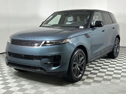 New 2025 Land Rover Range Rover Sport SE