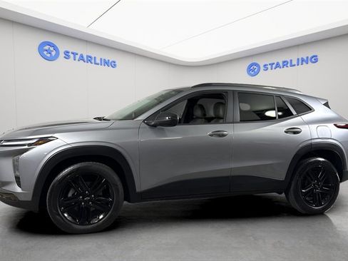 Certified 2024 Chevrolet Trax ACTIV image 2