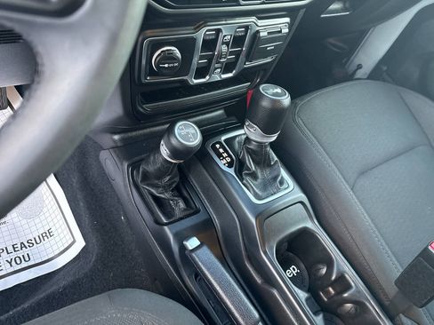 Used 2023 Jeep Wrangler Unlimited w/ 8.4" Radio Group AWD/4WD image 23