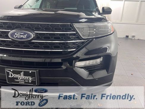 Used 2023 Ford Explorer XLT w/ Equipment Group 202A image 11