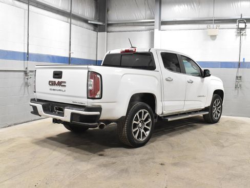 Used 2022 GMC Canyon Denali image 28