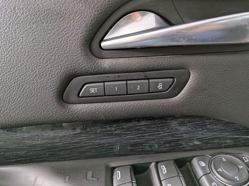 Used 2020 Cadillac XT4 Premium Luxury w/ Enhanced Visibility Package image 10