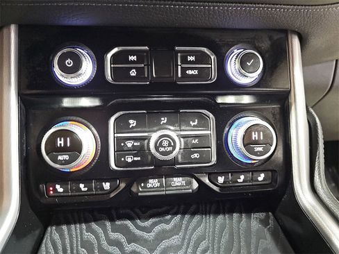 Certified 2022 GMC Yukon Denali w/ Max Trailering Package image 21