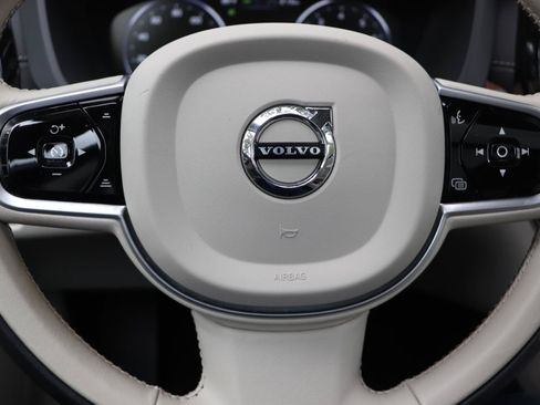 Used 2020 Volvo XC60 T5 Inscription w/ Protection Package Premier AWD/4WD image 13