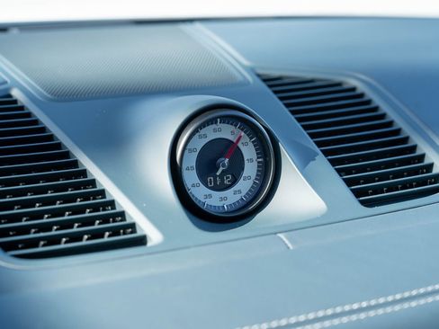 Certified 2023 Porsche Cayenne Turbo image 27