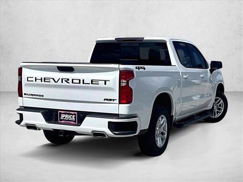 Used 2024 Chevrolet Silverado 1500 RST w/ Convenience Package II AWD/4WD image 2
