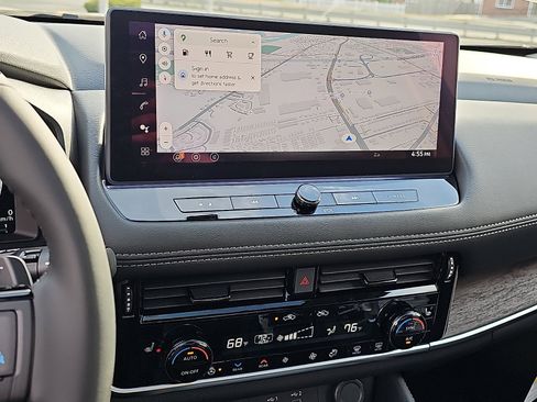 New 2026 Nissan Rogue Platinum w/ Platinum Premium Package image 12