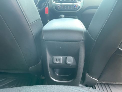 Used 2022 Chevrolet Colorado ZR2 AWD/4WD image 25