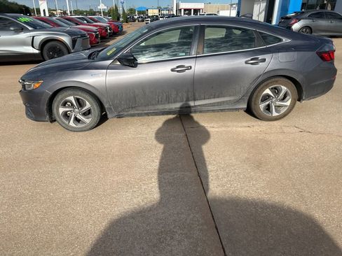 Used 2019 Honda Insight EX image 2