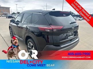 Used 2023 Nissan Rogue SV w/ SV Premium B Package FWD video 3