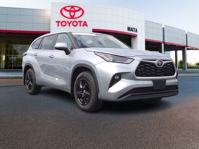 Certified 2024 Toyota Highlander LE