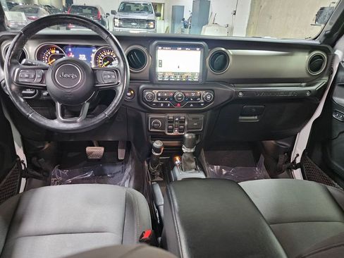 Used 2021 Jeep Wrangler Unlimited Sport AWD/4WD image 12