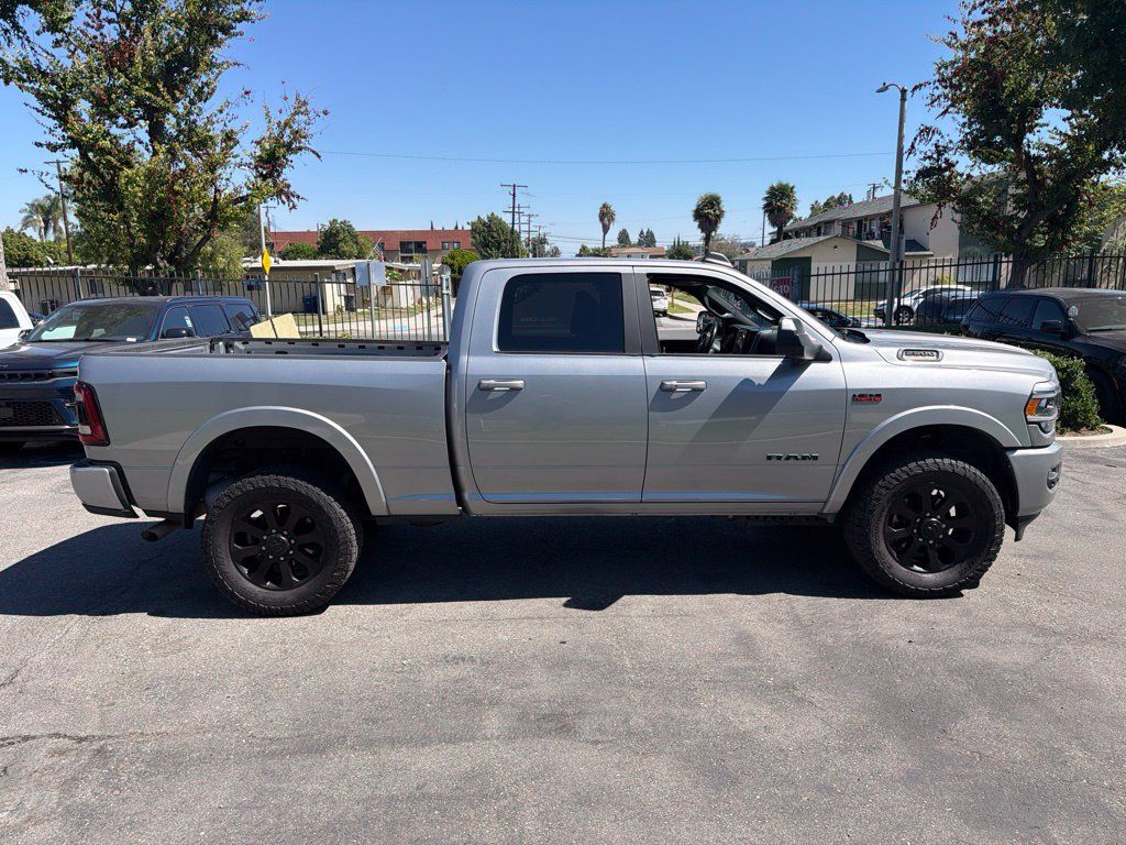Used 2022 RAM 2500 Laramie w/ Night Edition AWD/4WD image 6