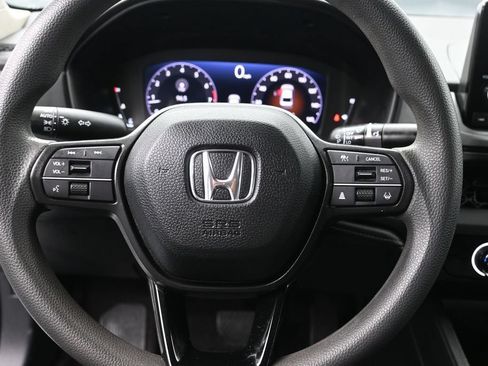 Used 2023 Honda Accord LX image 18