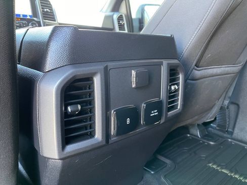 Used 2019 Ford F150 XLT w/ Equipment Group 302A Luxury AWD/4WD image 12