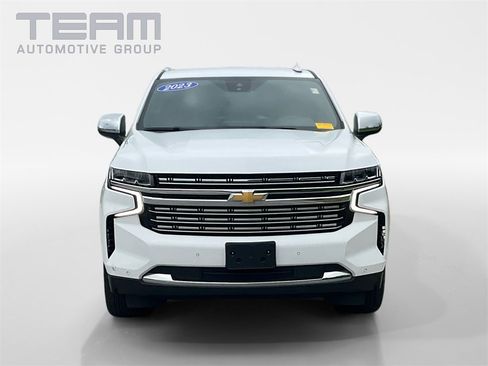 Used 2023 Chevrolet Suburban Premier image 2