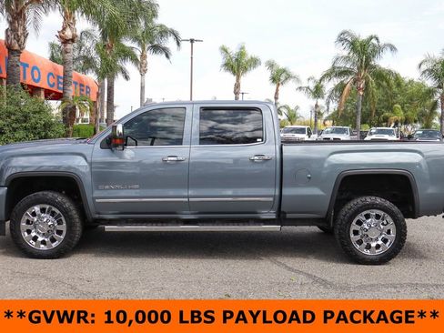 Used 2016 GMC Sierra 2500 Denali w/ Duramax Plus Package image 5