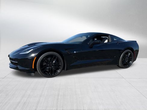 Used 2019 Chevrolet Corvette Stingray Coupe w/ Z51 1LT RWD image 5
