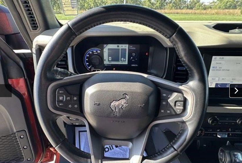 Used 2023 Ford Bronco Wildtrak AWD/4WD image 15