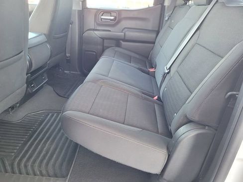 Used 2023 Chevrolet Silverado 1500 Custom image 18