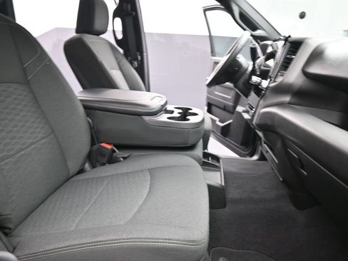 New 2026 RAM 2500 Tradesman AWD/4WD image 25