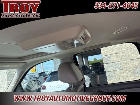 Used 2013 Chevrolet Suburban LT w/ Luxury Package image 20