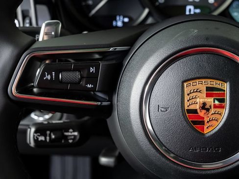 New 2026 Porsche Macan AWD/4WD image 10