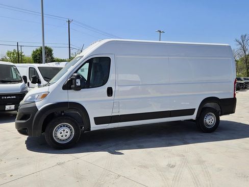 New 2026 RAM ProMaster 2500 image 2