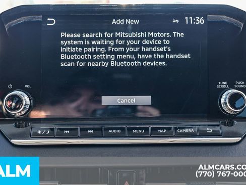 Used 2024 Mitsubishi Outlander SE image 41