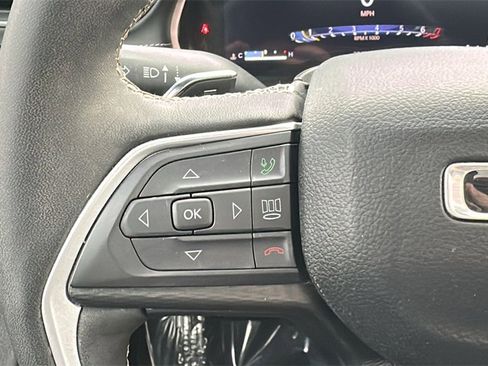 Used 2024 Jeep Grand Cherokee Altitude image 16