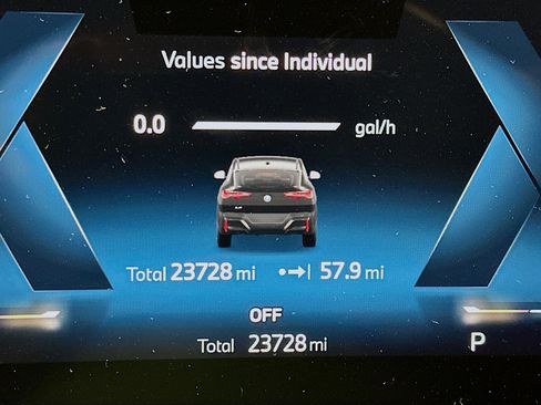 Used 2025 BMW X2 xDrive28i image 19