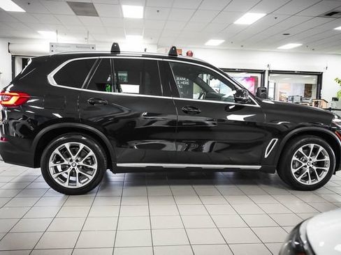 Used 2019 BMW X5 xDrive40i w/ Premium Package 2 AWD/4WD image 5