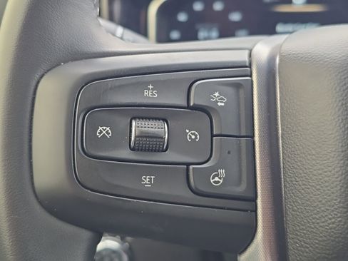 Used 2023 GMC Sierra 1500 Elevation w/ LPO, Elevation Black Package AWD/4WD image 19