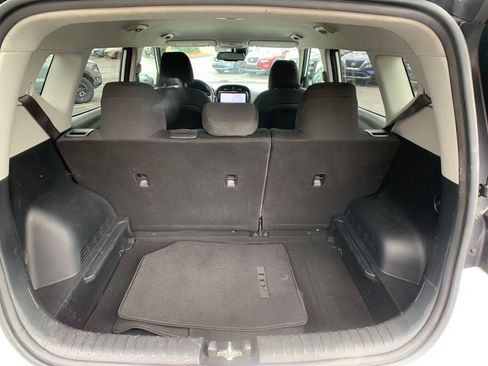 Used 2023 Kia Soul S FWD image 25