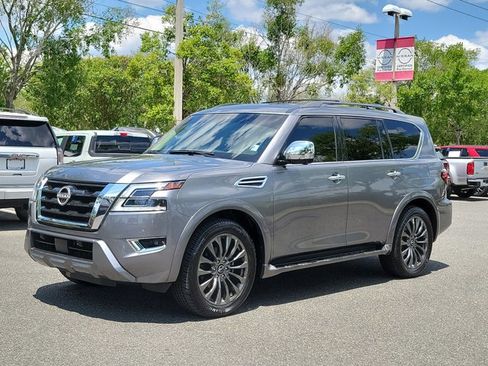 Used 2024 Nissan Armada Platinum w/ Captain's Chairs Package image 2