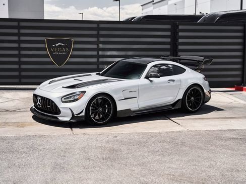 Used 2021 Mercedes-Benz AMG GT Black Series w/ Keyless-Go Package image 5