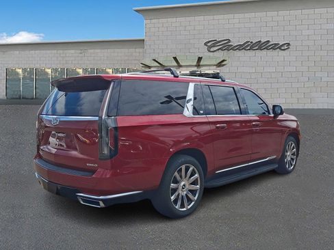 Used 2022 Cadillac Escalade ESV Premium Luxury Platinum w/ Heavy-Duty Trailer Package AWD/4WD image 4