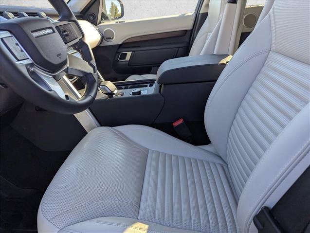 Used 2024 Land Rover Discovery S AWD/4WD image 24
