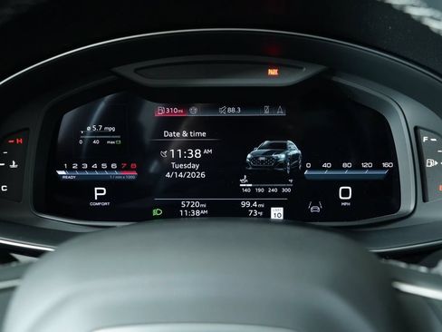 Certified 2025 Audi Q8 Premium Plus w/ Premium Plus Package AWD/4WD image 33