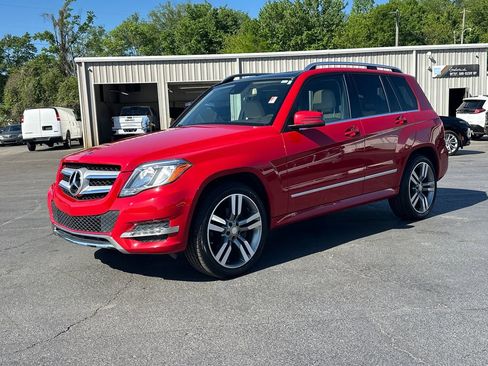 Used 2015 Mercedes-Benz GLK 350 2WD image 2