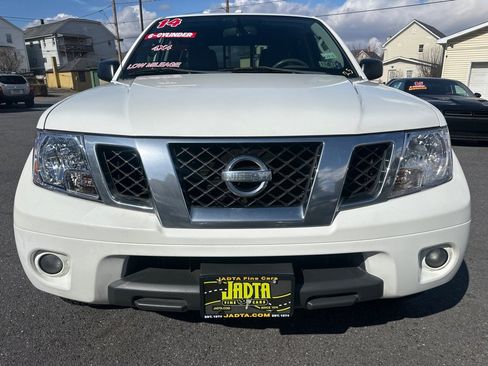 Used 2014 Nissan Frontier SV w/ SV Value Truck Package image 16