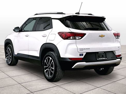 Used 2024 Chevrolet TrailBlazer LT w/ Convenience Package image 10