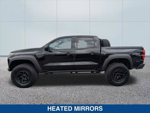 Used 2024 Chevrolet Colorado ZR2 w/ ZR2 Bison Edition AWD/4WD image 2